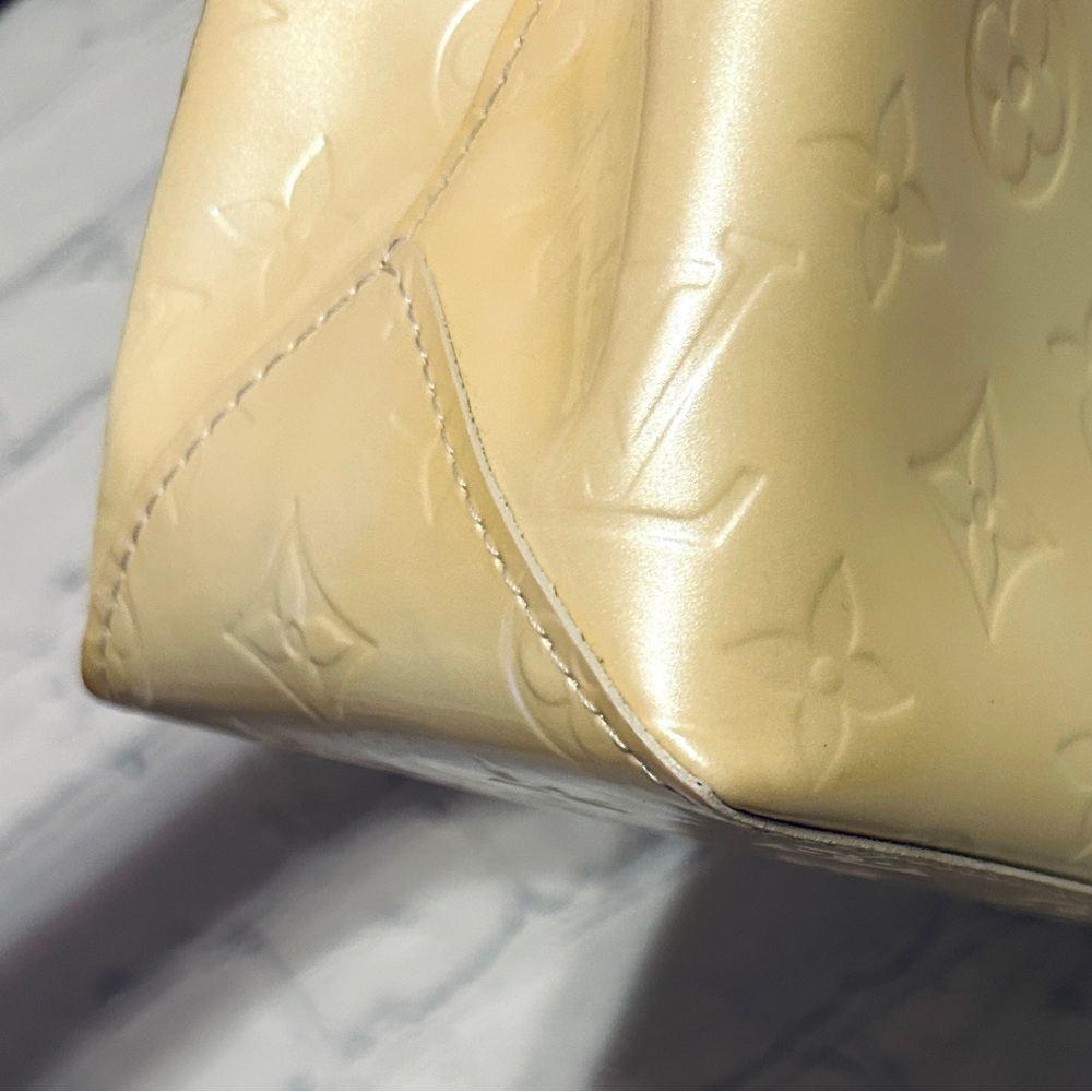 Louis Vuitton Vernis Reade PM Yellow Tote - EUC - Picture 8 of 15